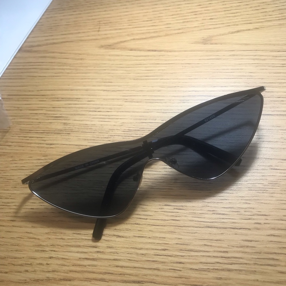 Cute fashion sunglasses